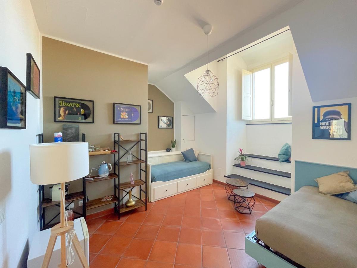 Palazzo Oddo Rental Rooms Albenga Extérieur photo